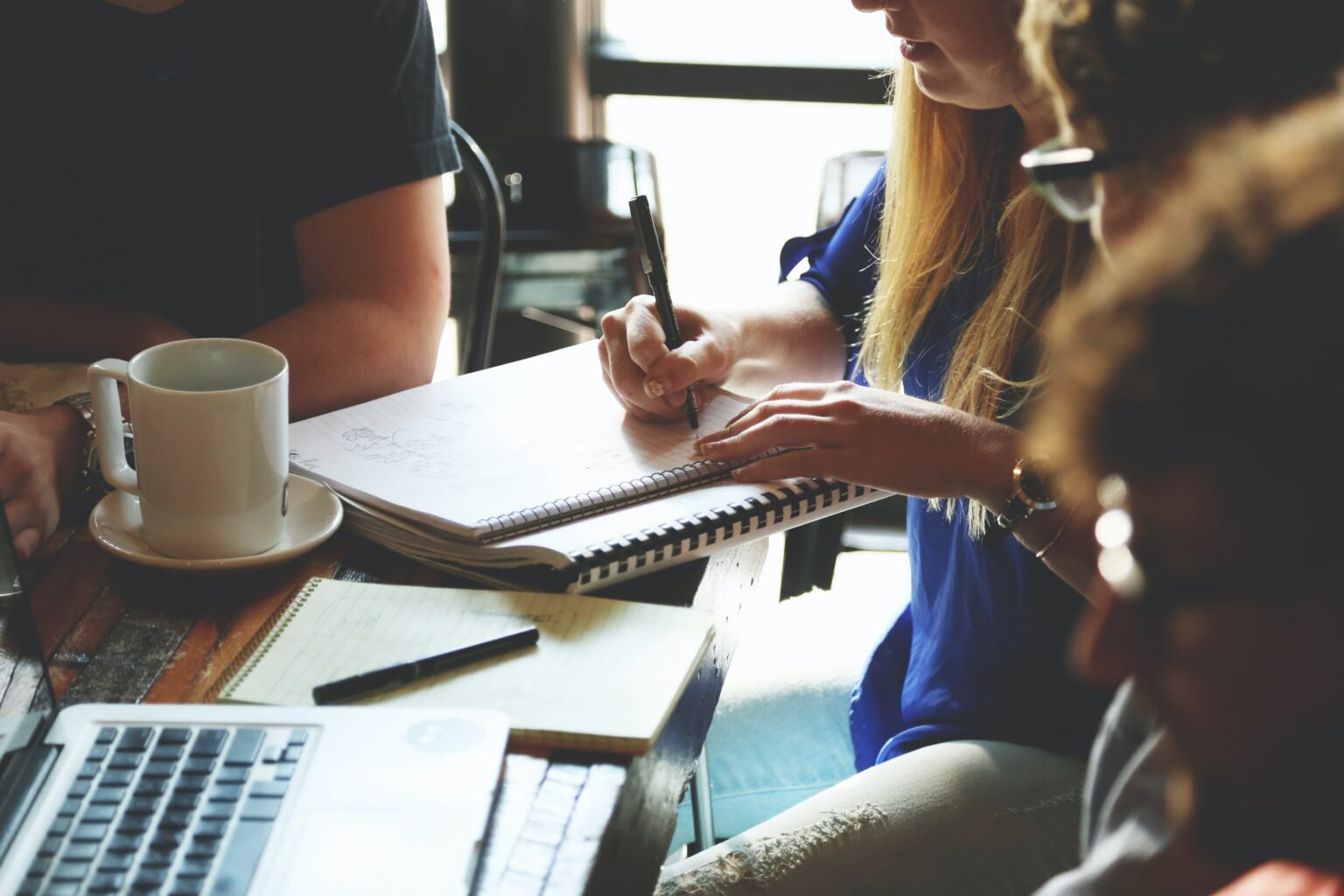 pexels startup stock photos 7096 scaled